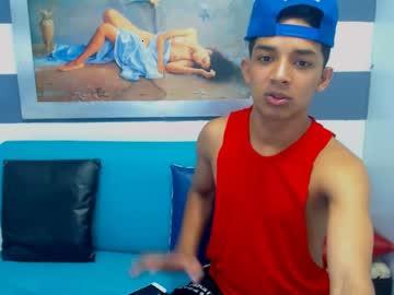 2boyssexyshow chaturbate