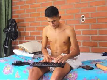 aaron_williams69 chaturbate