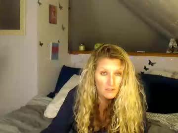 abbieeyes007 chaturbate