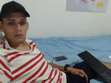 alanstonexxx chaturbate
