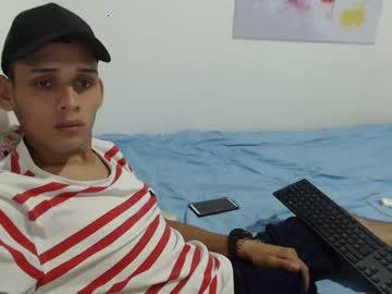 alanstonexxx chaturbate