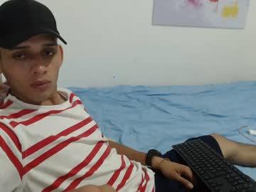 alanstonexxx chaturbate