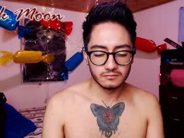 alek_moon chaturbate