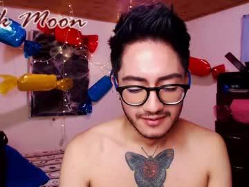 alek_moon chaturbate