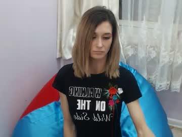 alisiatrix chaturbate