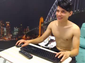 angel_wils chaturbate