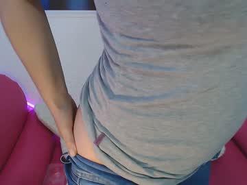 april_leytonn chaturbate