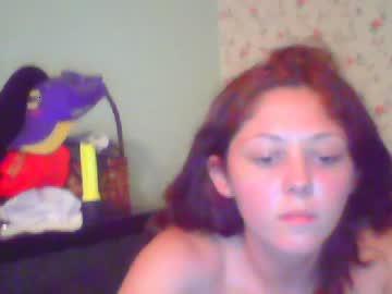 ashleyyyx3 chaturbate