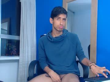 asthon_colombiano chaturbate