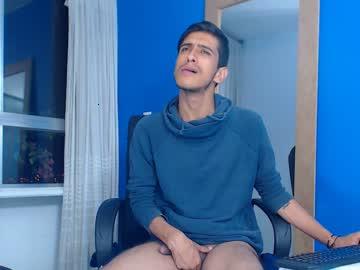 asthon_colombiano chaturbate