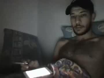 biggiebigdickcumer chaturbate