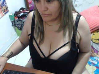 bigtismmm bongacams