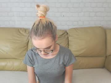 blondydolly chaturbate