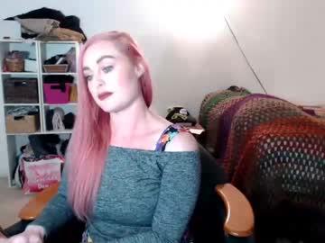bored_wife_obedient_hubby chaturbate