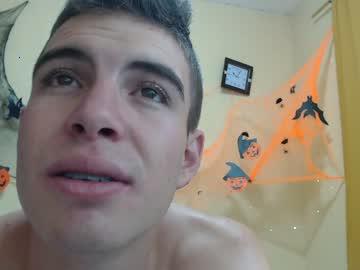 boy_tom chaturbate