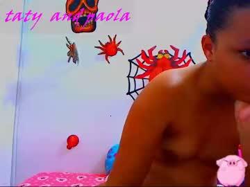 candylatinasx chaturbate