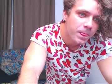 clyde_heart chaturbate