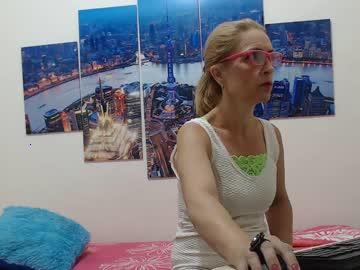 divamilf chaturbate