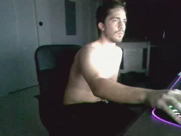 eakz1993 chaturbate