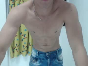 erectsexyman chaturbate