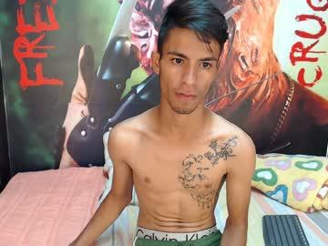 erick_daniels chaturbate