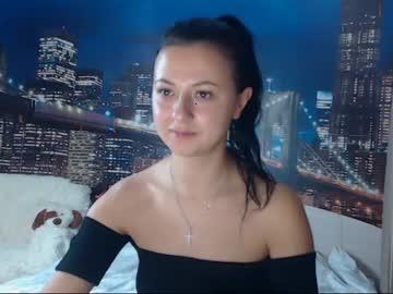 erinjohnson95 chaturbate