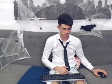 ethan_ray chaturbate