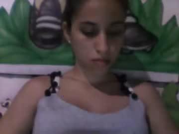 gatita2233 chaturbate