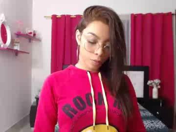 ginnalatin18 chaturbate