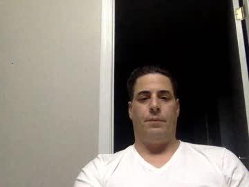 hornyguy1049 chaturbate