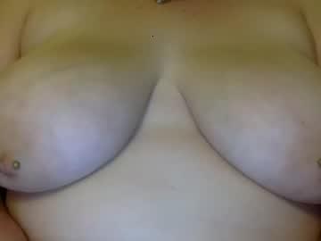 innocentcherry chaturbate
