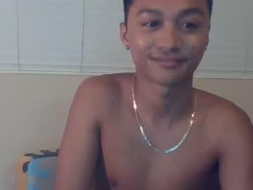 island_twink chaturbate