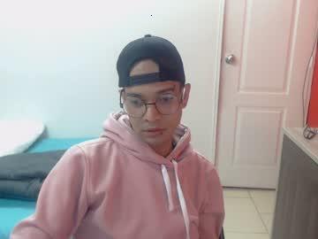 jakeelatiin chaturbate