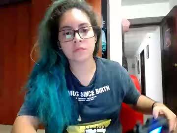 jen2712 chaturbate