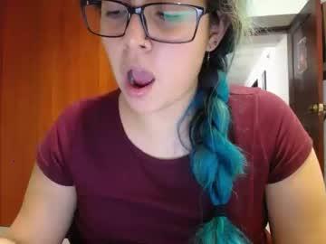 jen2712 chaturbate