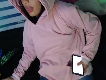 kattie_collins chaturbate