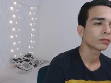 kevin_brooke chaturbate