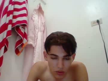 khen8 chaturbate