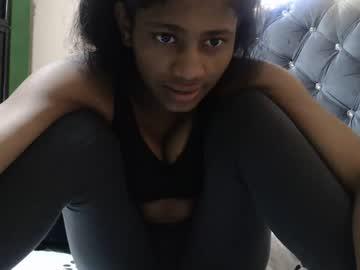 kiss_violet chaturbate