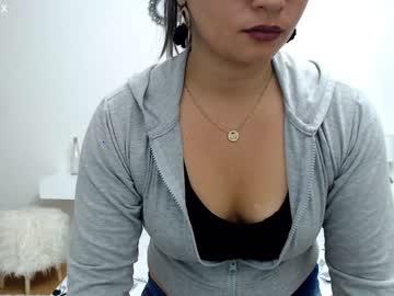 krystalmills chaturbate