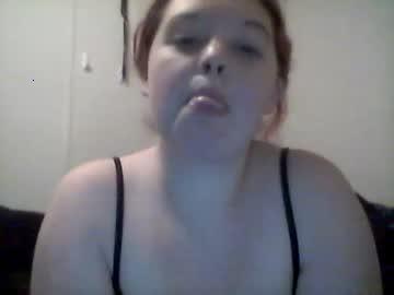 ladyred1995 chaturbate