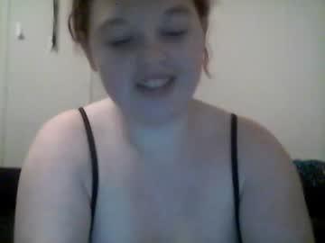 ladyred1995 chaturbate