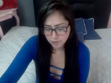 lara_croftxx chaturbate