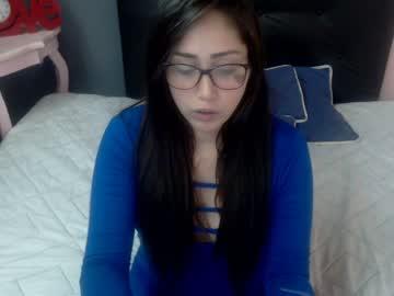 lara_croftxx chaturbate