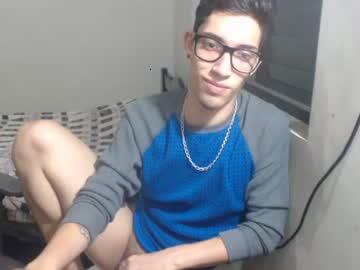 latinsexychris chaturbate