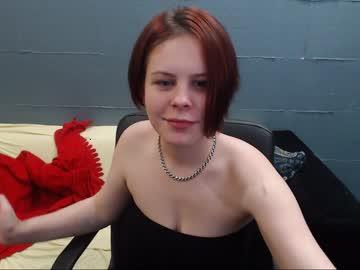 laura_lowrens chaturbate