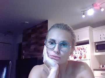 lexiaaa29 chaturbate