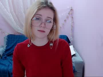 lilly_nightdancer chaturbate