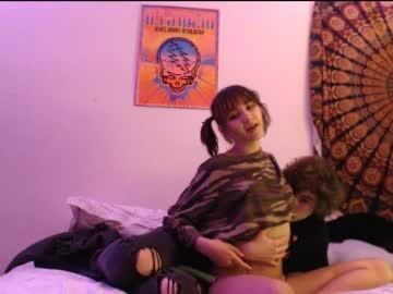 lilrawrxo chaturbate