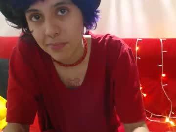 linn_five chaturbate